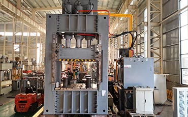 800噸框架式液壓機-800噸框架式油壓機